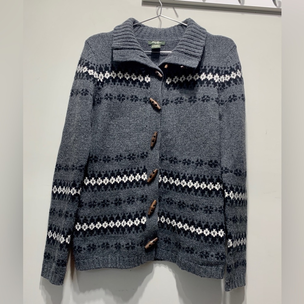 Vintage Eddie Bauer Nordic toggle closure sweater